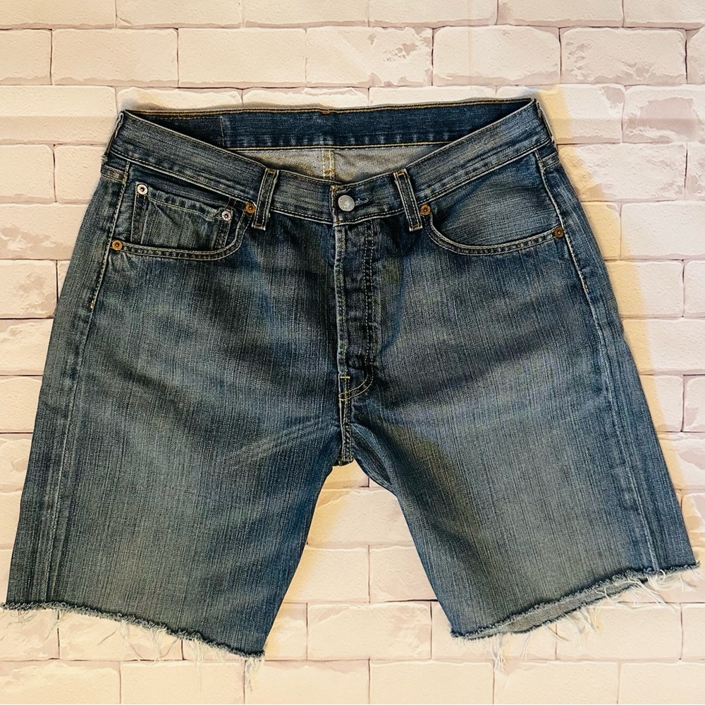 Levi's Vintage 501 Blue Jean Cutoffs - Picture 2 of 4
